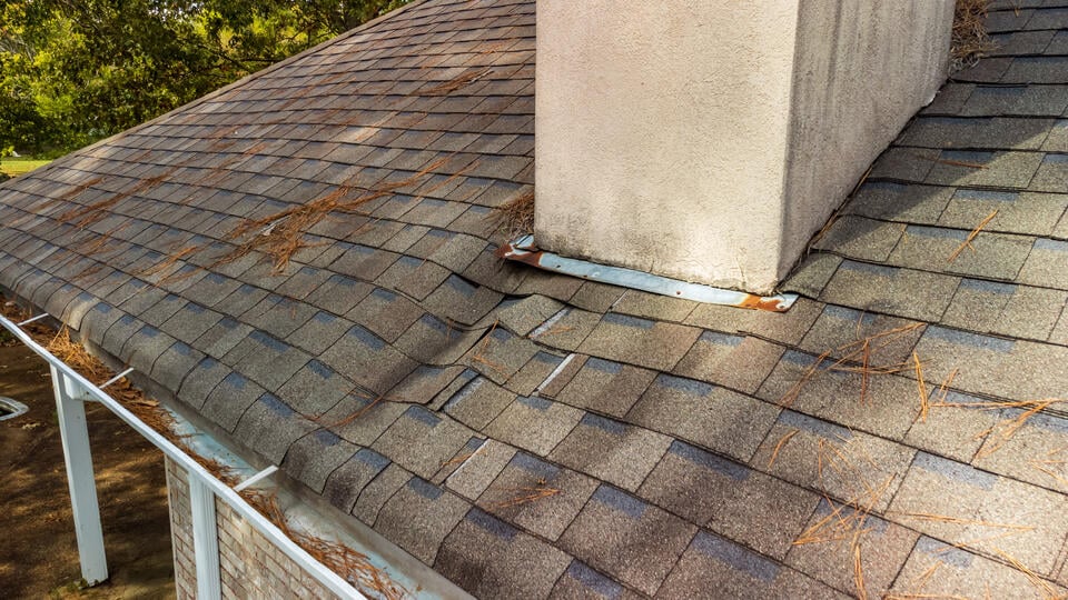 how to find a roof leak-sagging roof