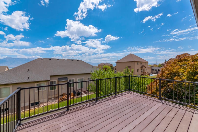 how to install deck railing-metal railing on wood deck