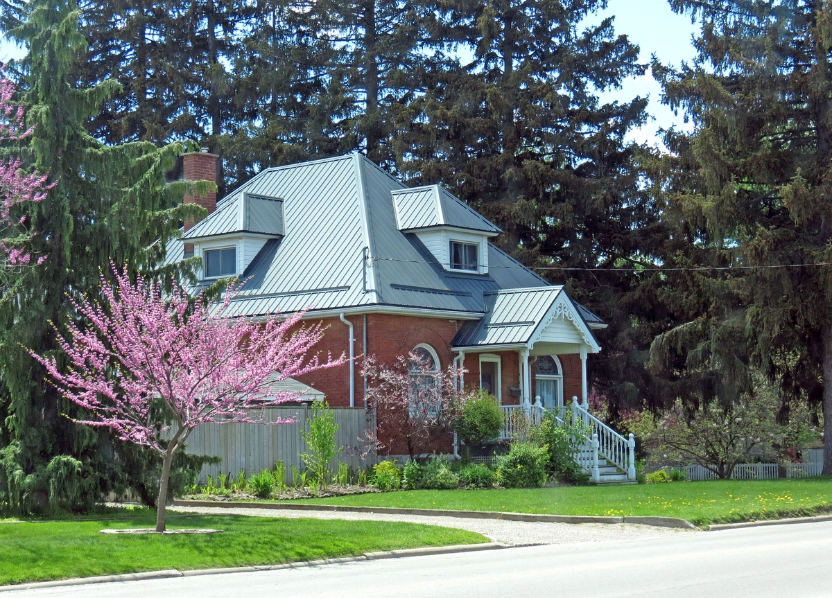 green metal roof pnw