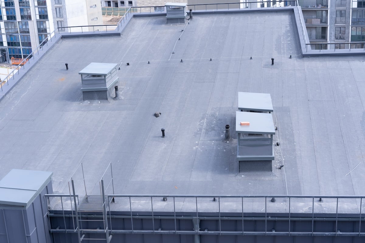 top view of the roof structure of an apartment building